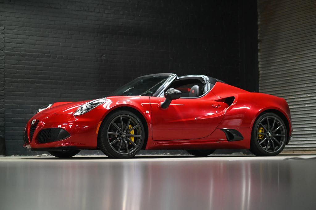 2015 Alfa Romeo 4C