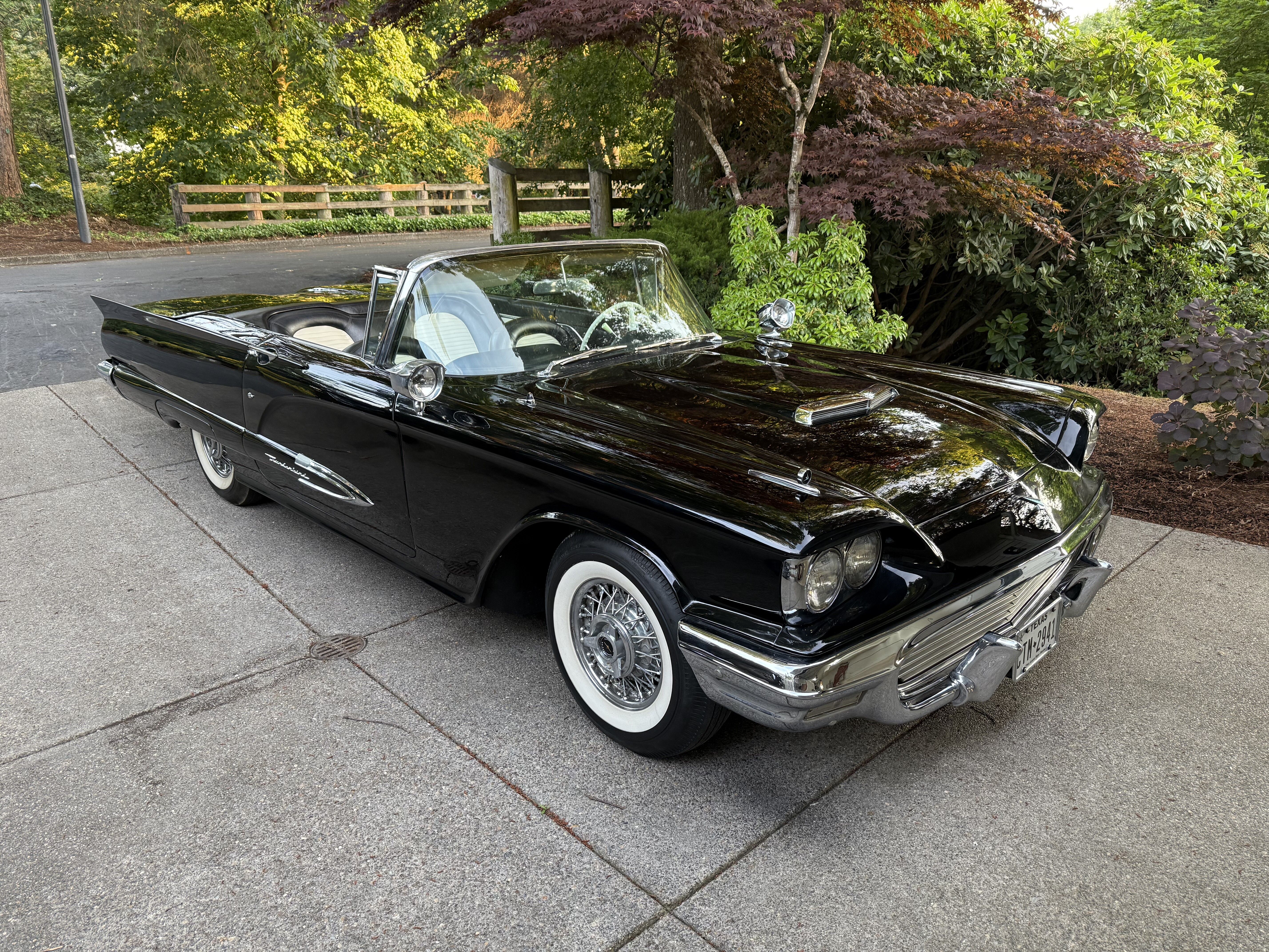 1959 Ford Thunderbird