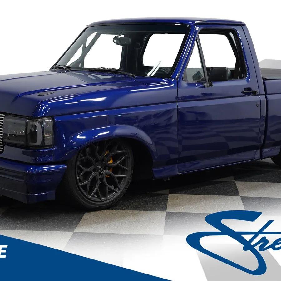 80〜90s Ford ヴィンテージT made in USA 1990 Ford F 150 Restomod La Vergne, Tennessee | Hemmings