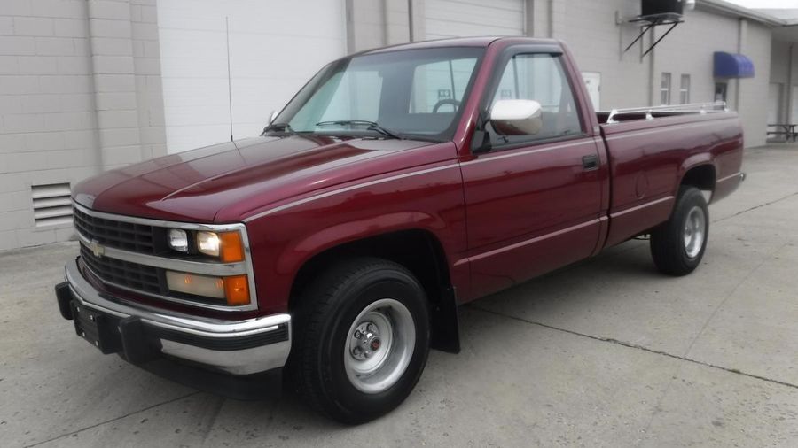 1989 Chevrolet Silverado LONG BED 5.7 V8, AUTO #2490554 | Hemmings