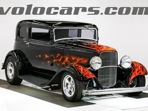 1932 Ford Victoria