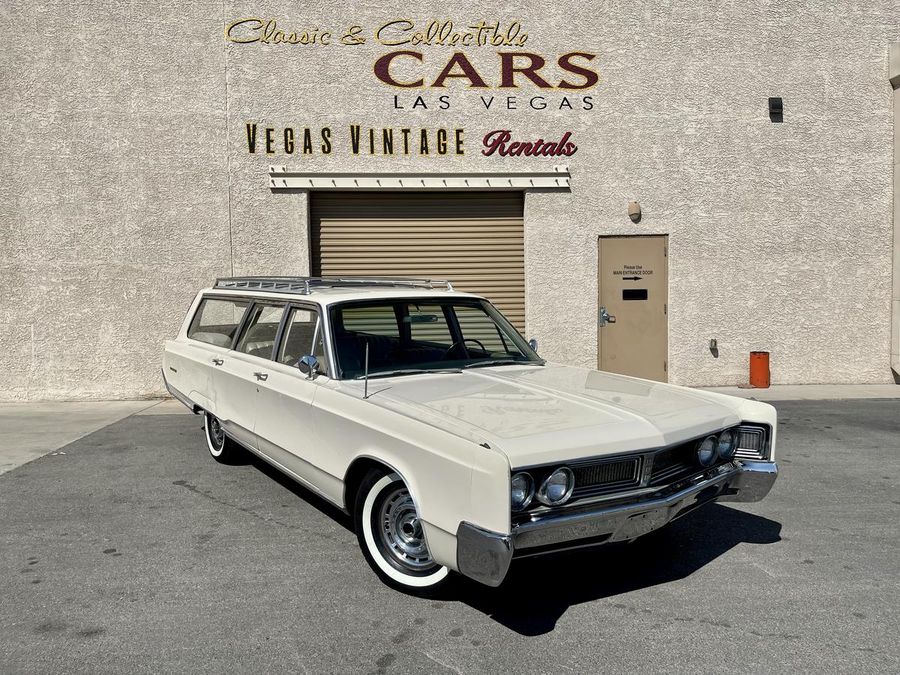 1967 Chrysler Town & Country Station Wagon | Hemmings
