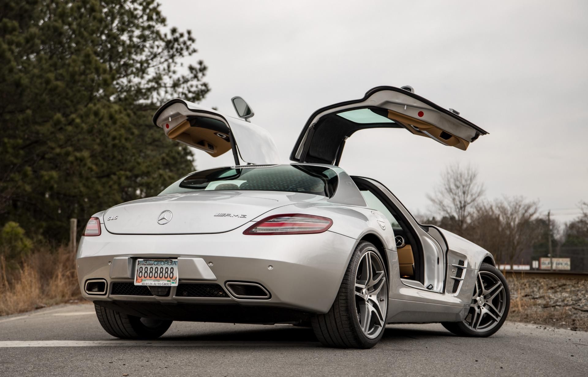 2011 Mercedes-Benz SLS AMG