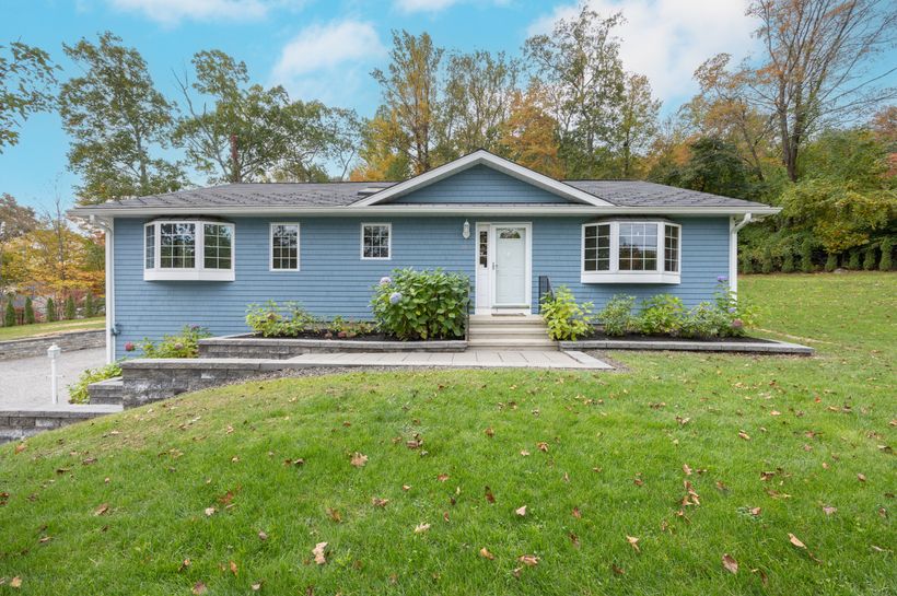 Real Estate in Middlebury, Connecticut 2753126 Hemmings