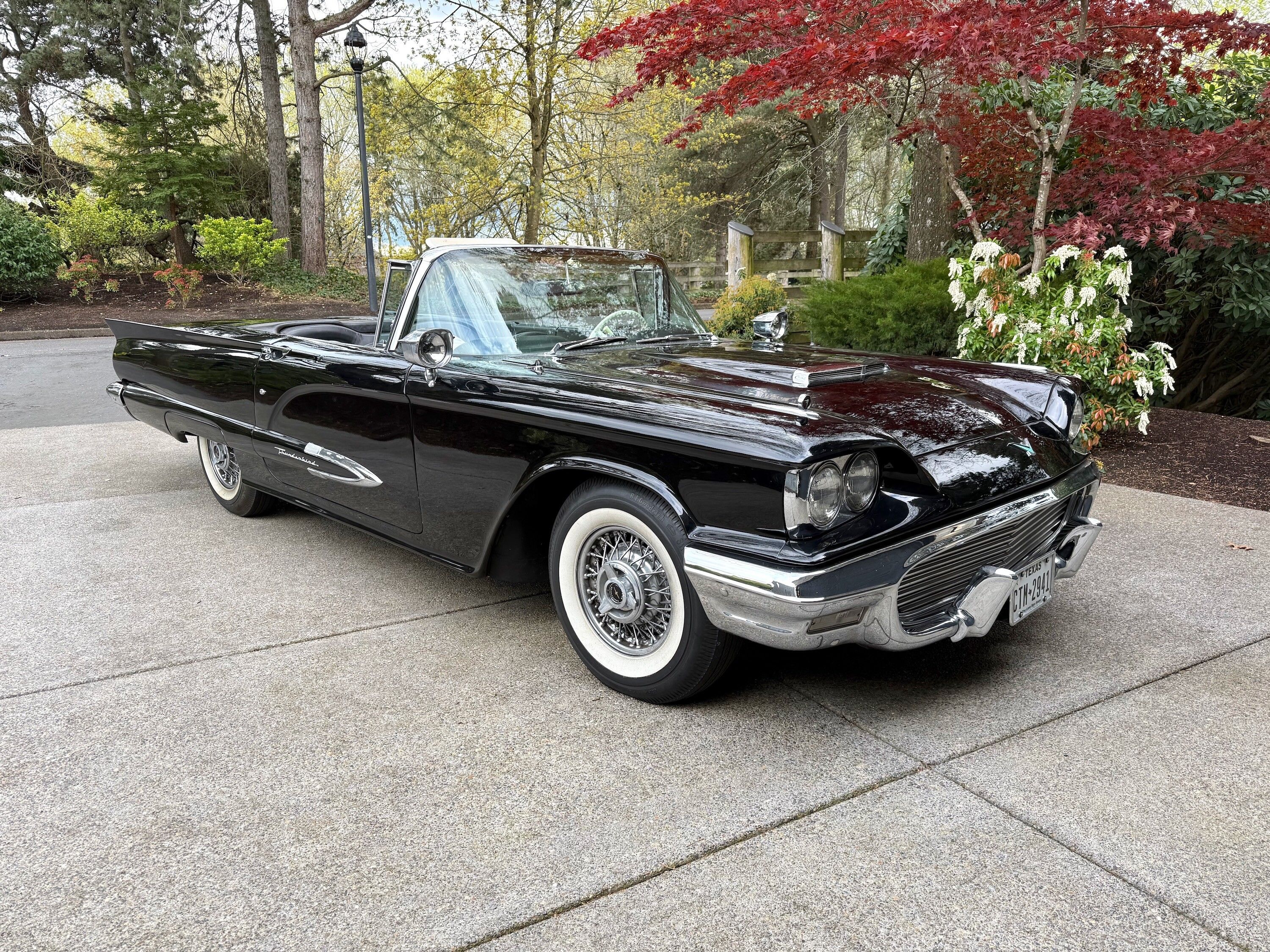 1959 Ford Thunderbird