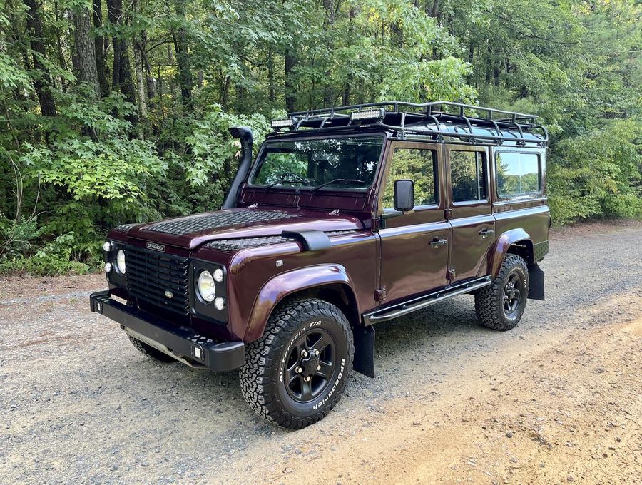 land rover defender 110 safari