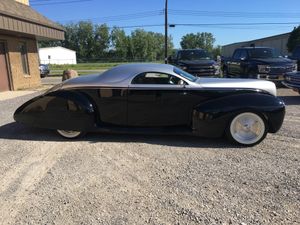 1939 Lincoln Zephyr