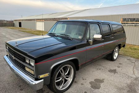 1989 Chevrolet Suburbans for Sale - Hemmings