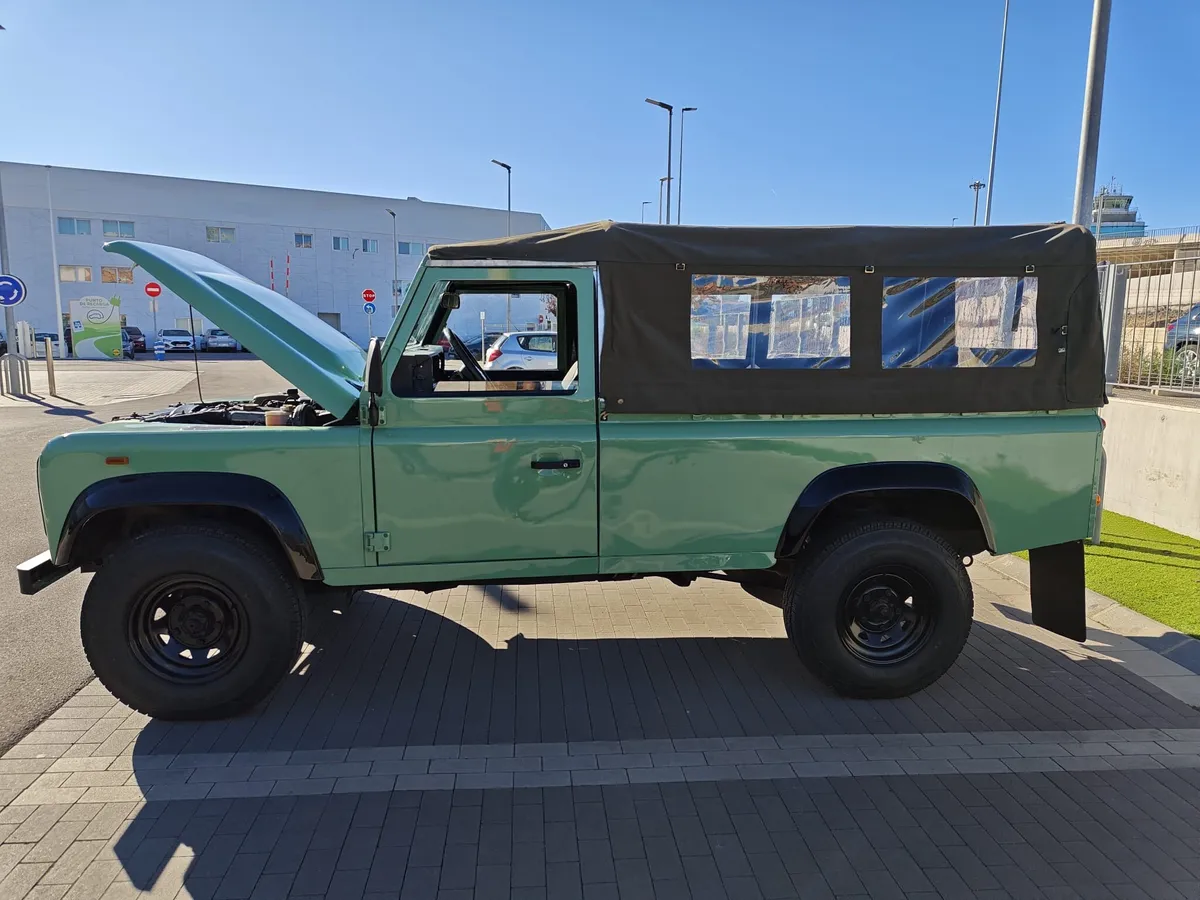 1996 Land Rover Defender 110 Soft Top