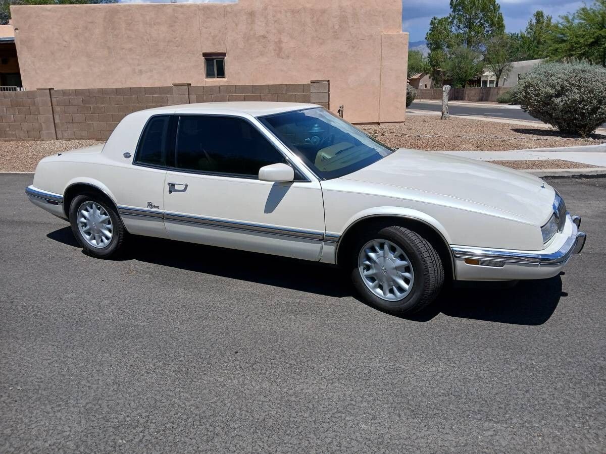 1992 Buick Riviera