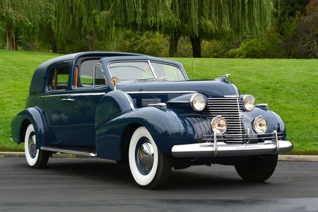 1940 Cadillac 75