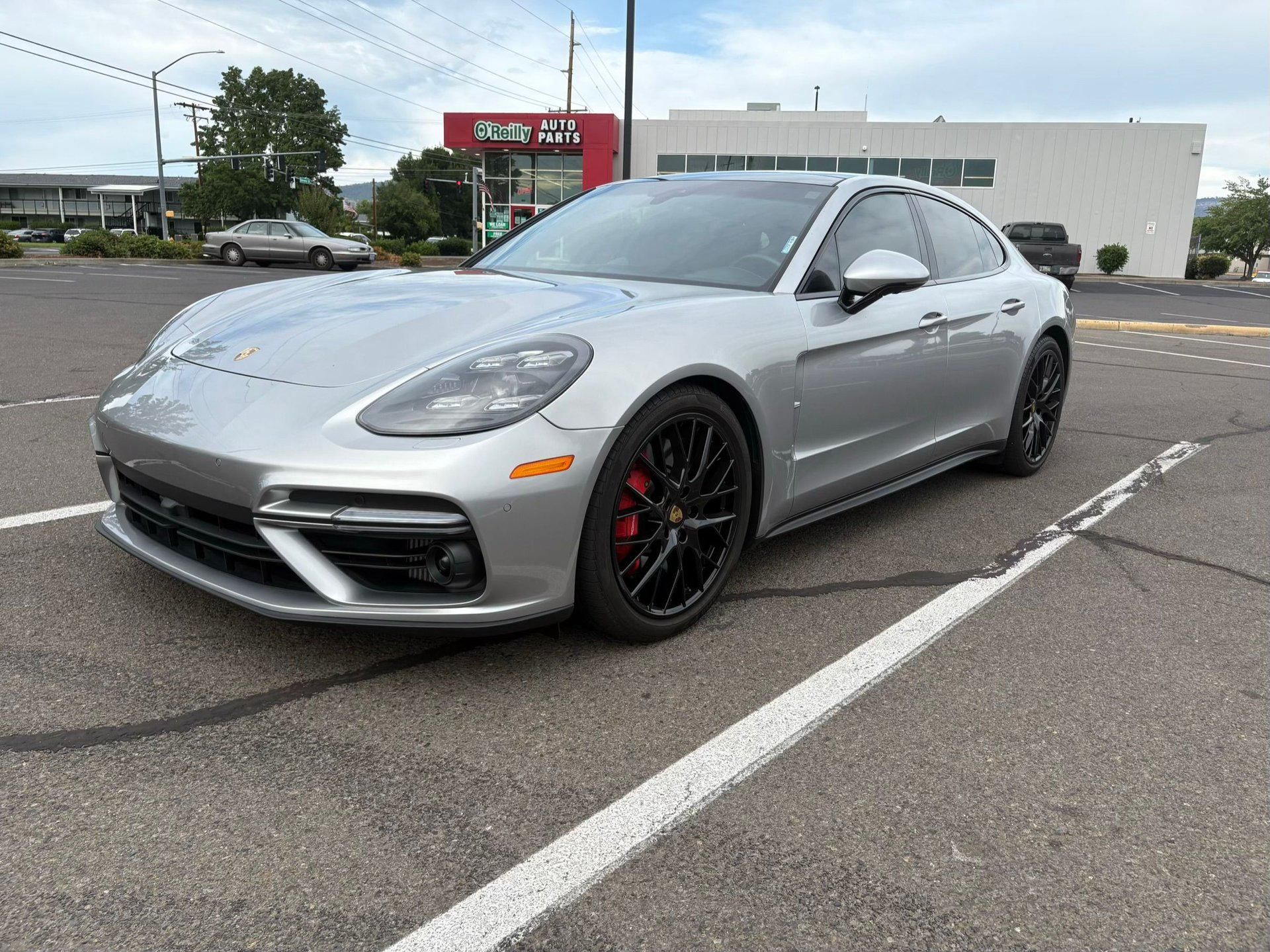 2017 Porsche Panamera