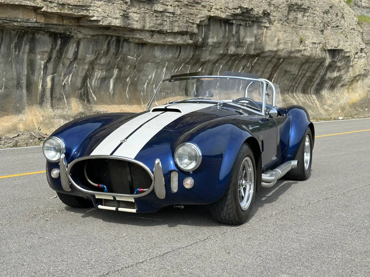 クレマン・ド・ブルゴーニュ 2000 ヴィンテージ カーヴ・ド・バイィ ASDA 1965 Superformance Cobra Gordonsville, Tennessee | Hemmings