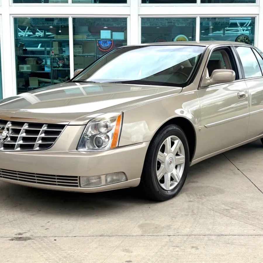 金メッキゴールドキャデラック 2007 Cadillac Dts Sedan Bradenton, Florida - Hemmings