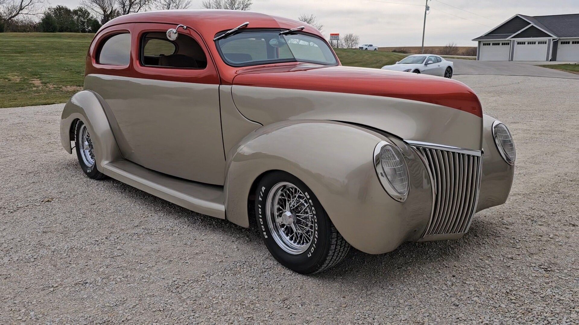 1940 Ford Deluxe