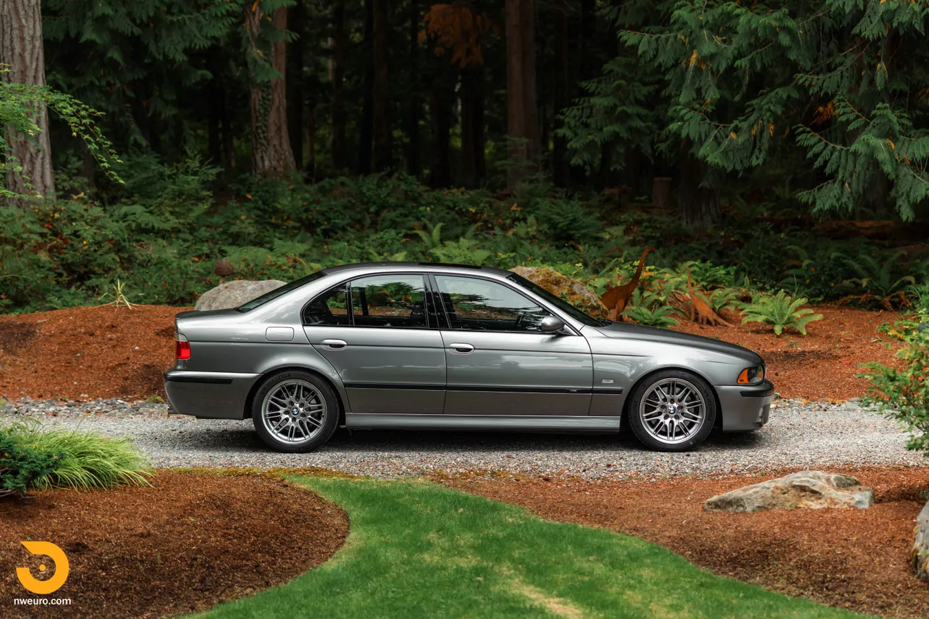 2002 BMW M5