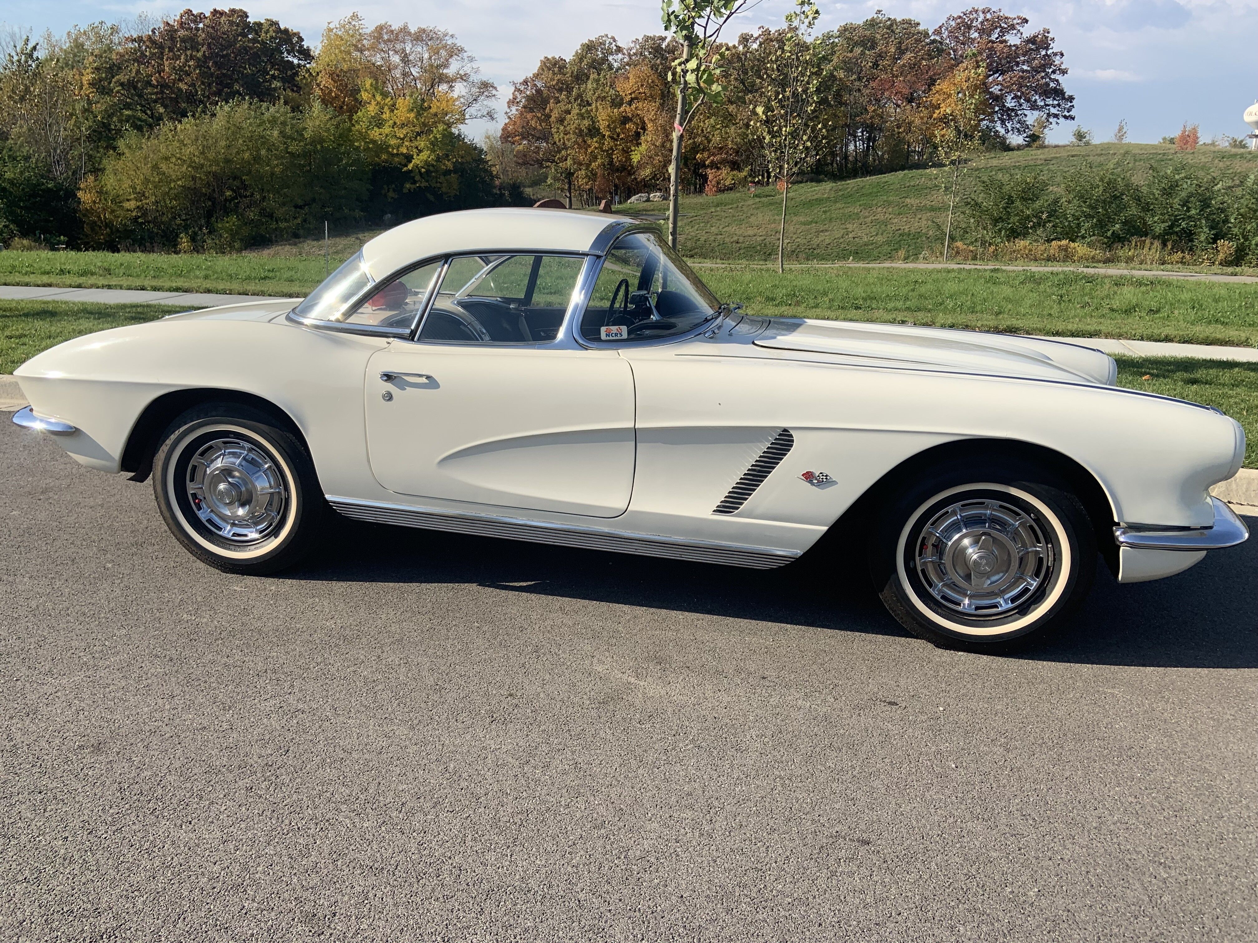 1962 Chevrolet Corvette 327/300 - L75