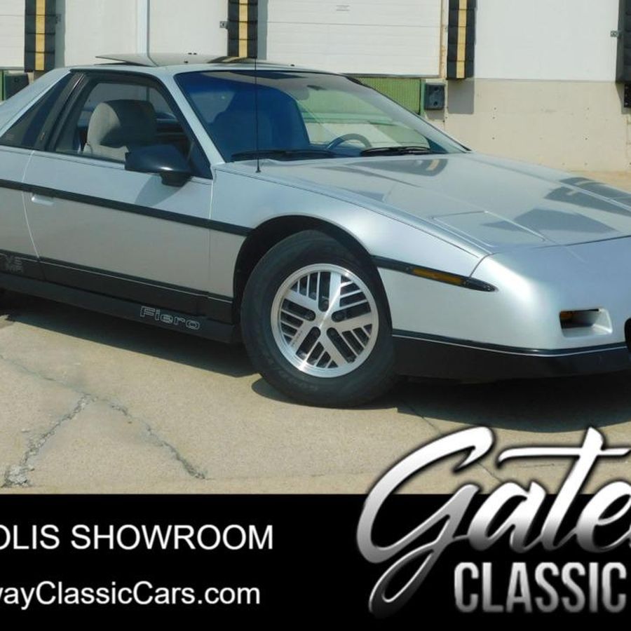 1985 Pontiac Fiero for Sale (with Photos) - CARFAX