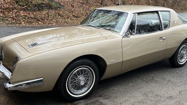 1963 Avanti