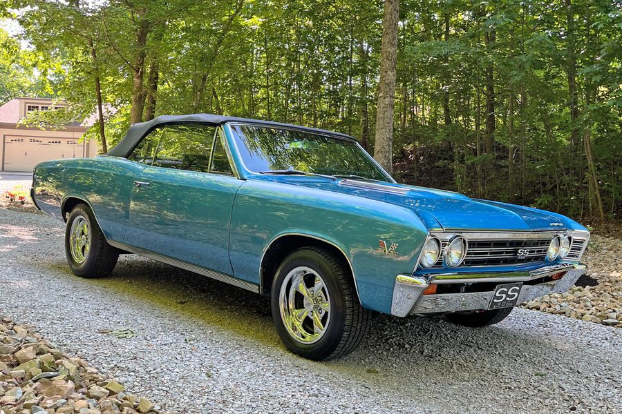 1967 chevelle 4 door