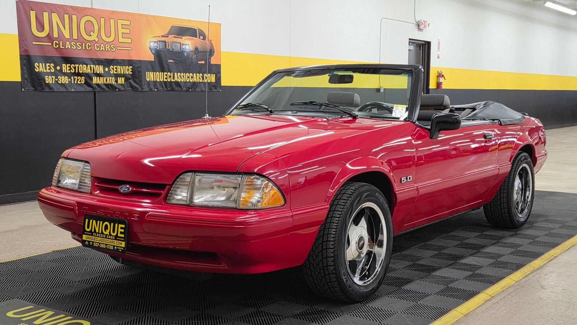 1992 Ford Mustang
