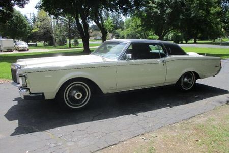 Lincoln Continental For Sale | Hemmings