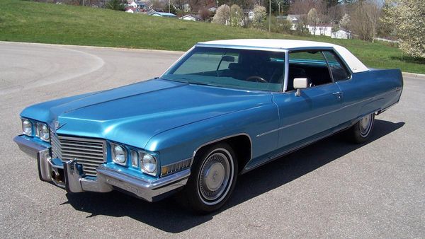 1972 Cadillac Coupe deVille