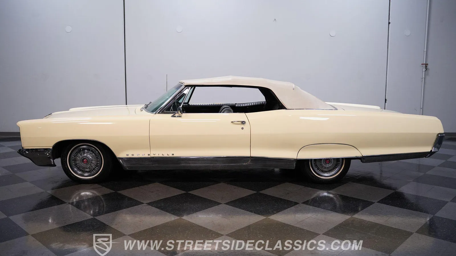 1966 Pontiac Bonneville Convertible Lithia Springs, Georgia | Hemmings
