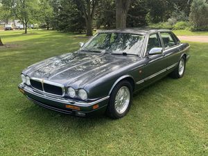 1995 Jaguar XJ12