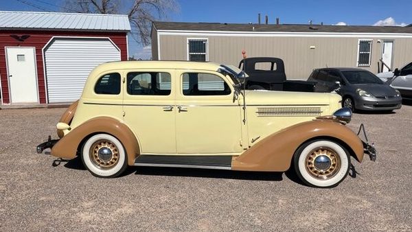 1935 Dodge