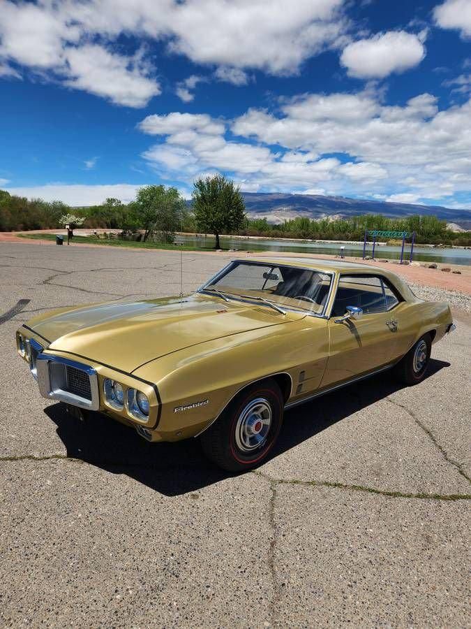 1969 Pontiac Firebird