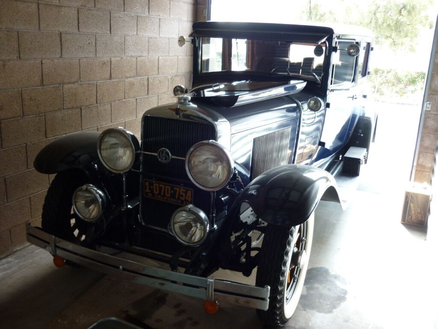 1928 LaSalle 303 Town Sedan