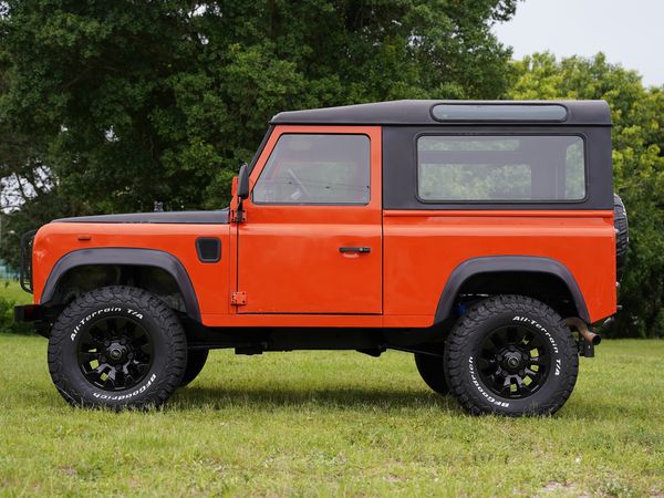 1992 Land Rover Defender 90