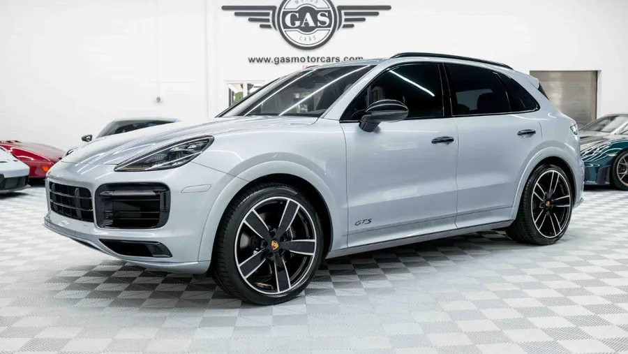2022 Porsche Cayenne