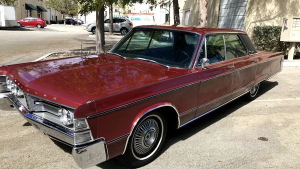 1967 Chrysler New Yorker