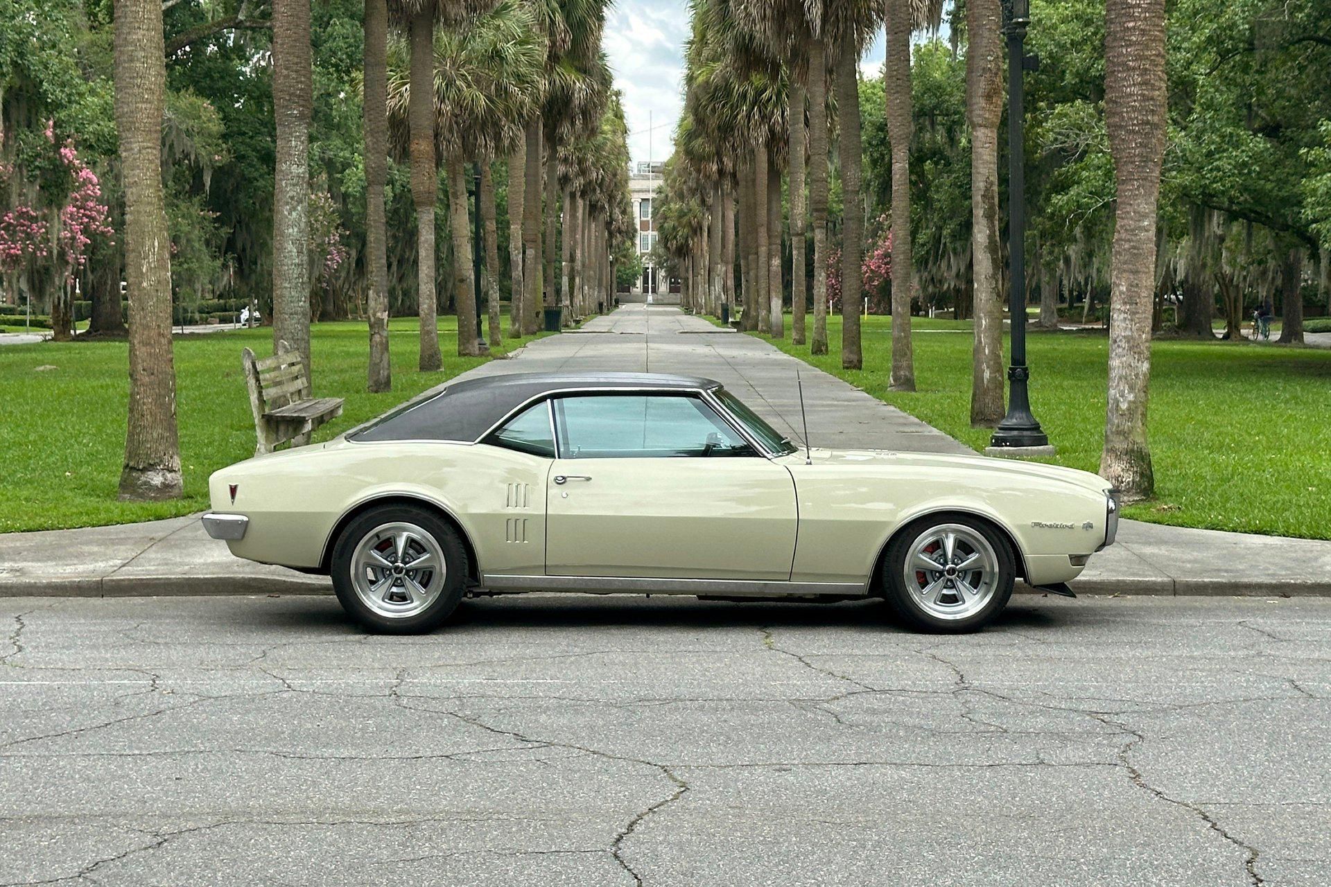 1968 Pontiac Firebird