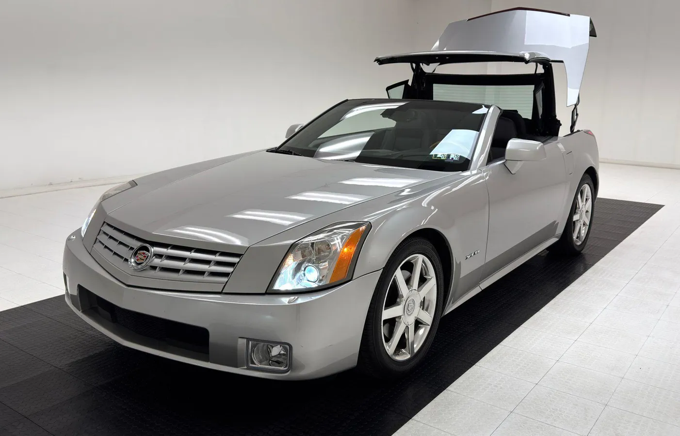 2004 Cadillac Xlr Roadster Morgantown, Pennsylvania | Hemmings