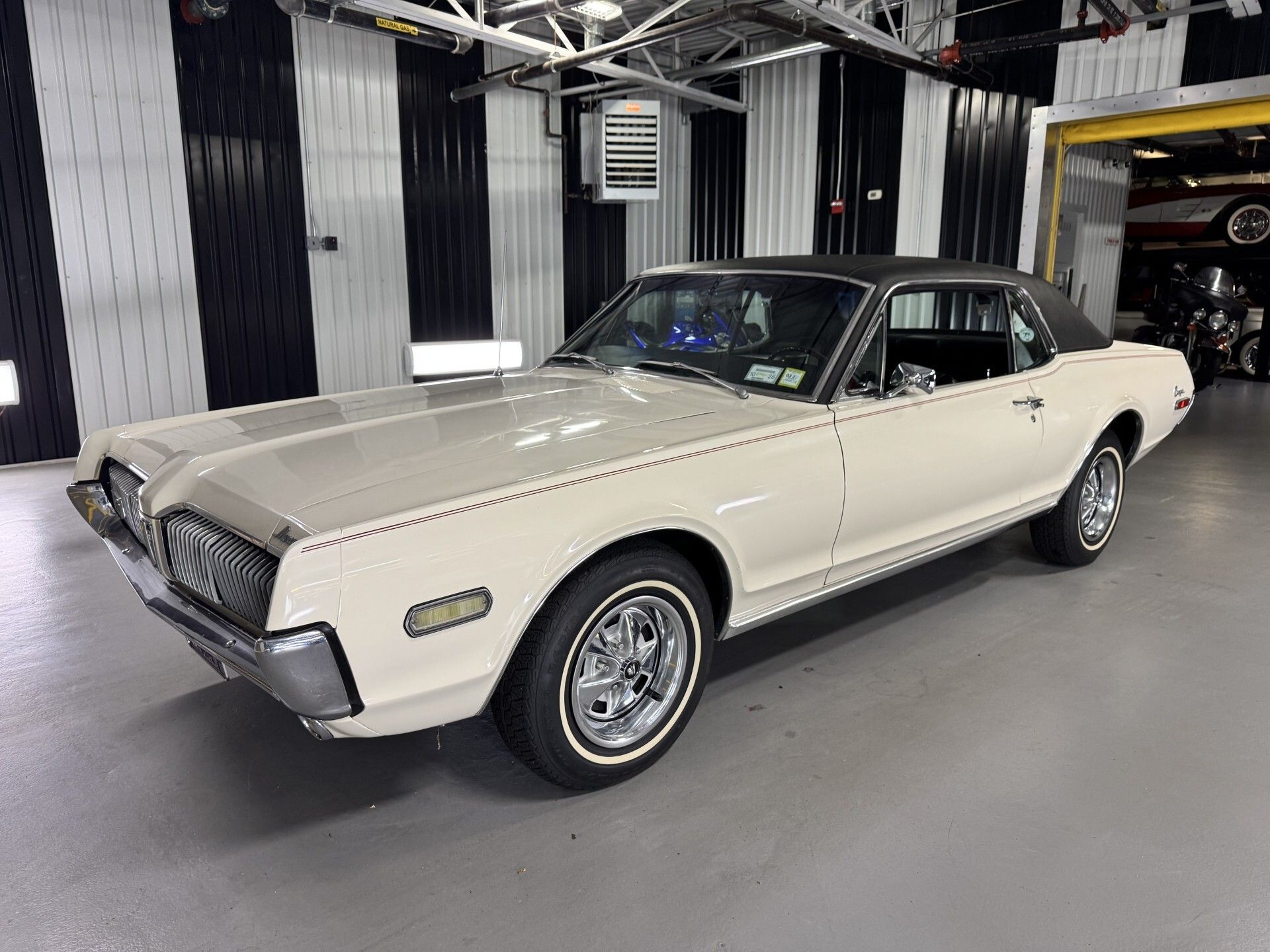 1968 Mercury Cougar