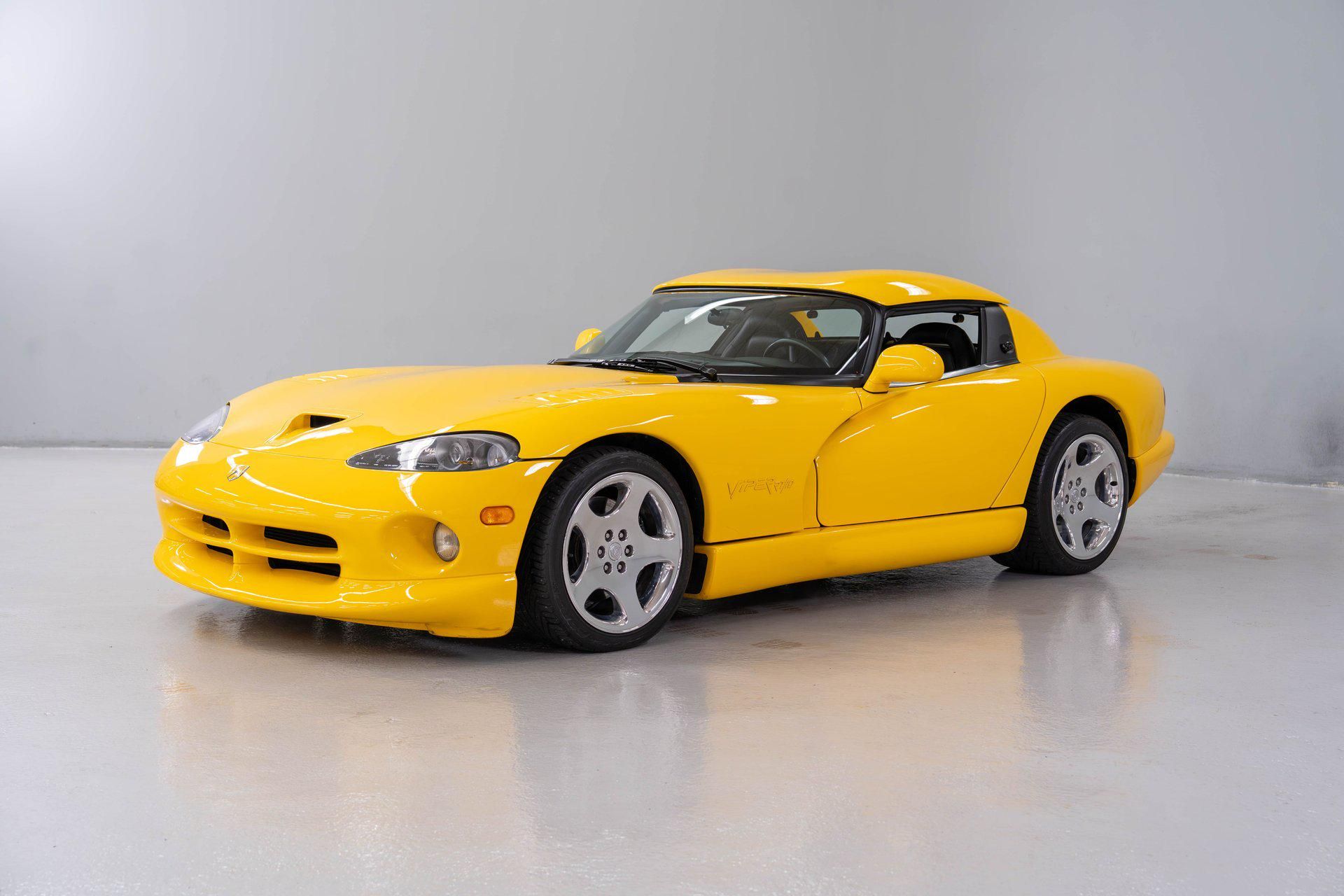 2001 Dodge Viper