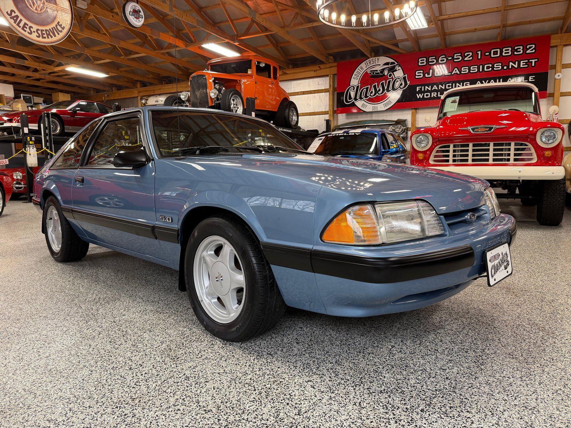 1990 Ford Mustang