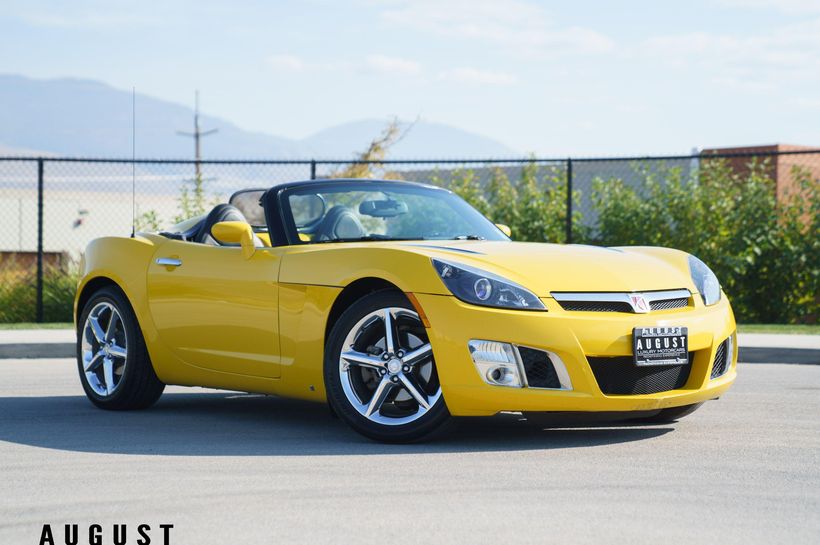 2007 Saturn Sky Convertible Premium Trim Pkg, 5 Speed Manual Trans