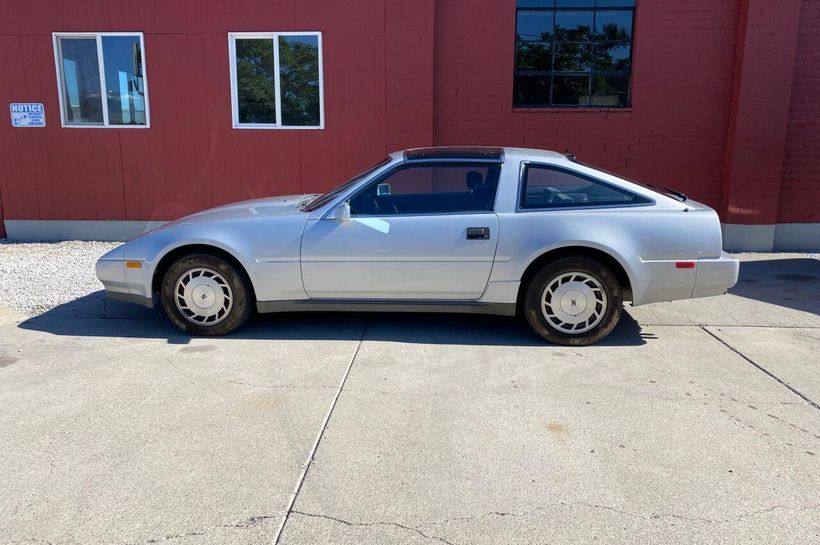 nissan 300zx hatchback