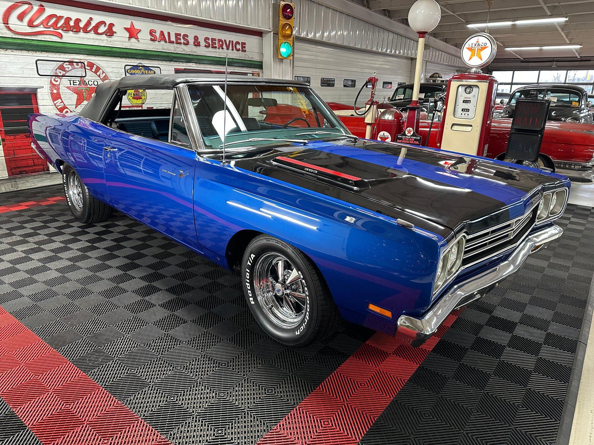 1969 Plymouth Road Runner