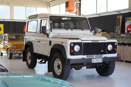 Classic Land Rover Defender 90 For Sale - Hemmings