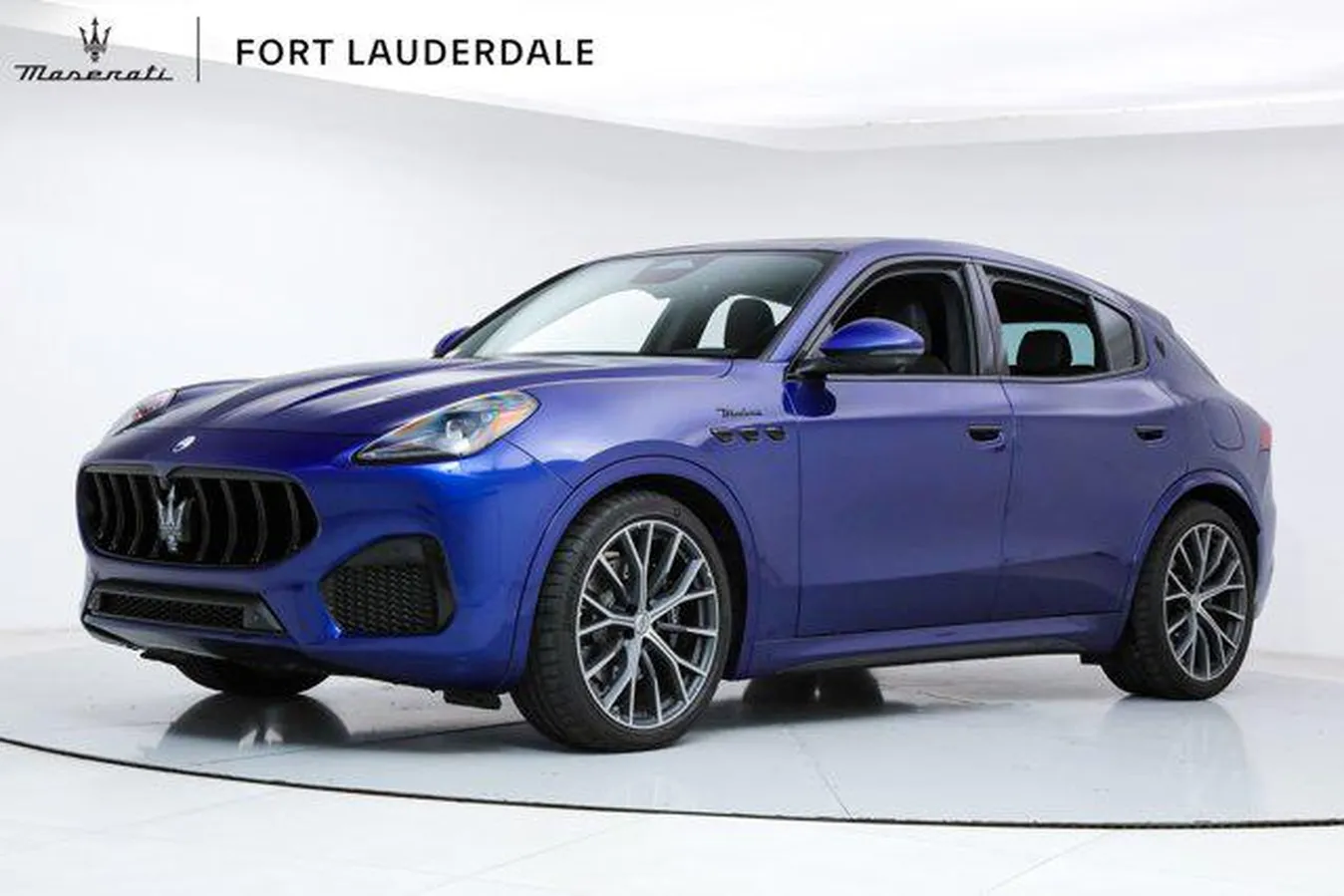 グラマラスッテ 2026 Maserati Grecale 4D Sport Utility Fort Lauderdale, Florida