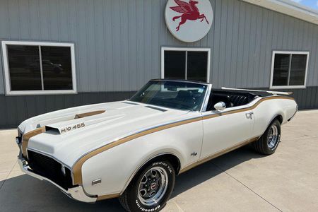 Classic Oldsmobile Cutlass For Sale | Hemmings