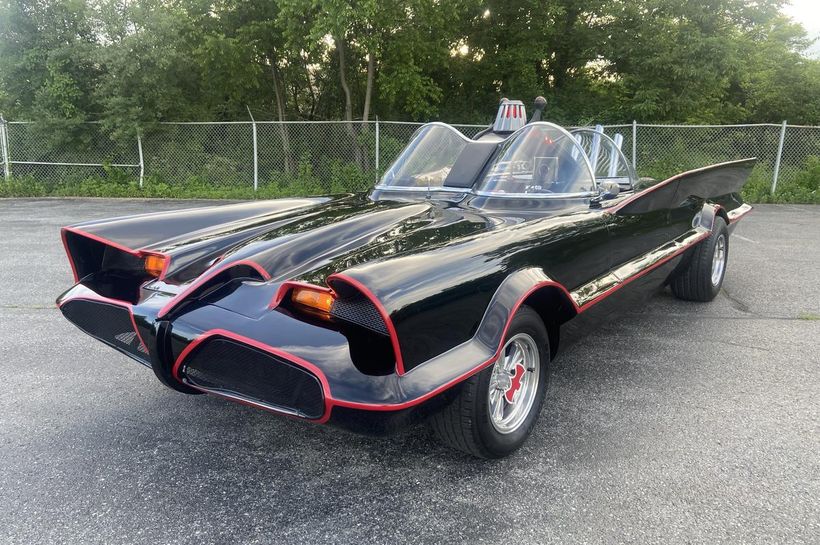 1966 Lincoln Continental Batmobile 1966 TV Show Replica WIND GAP