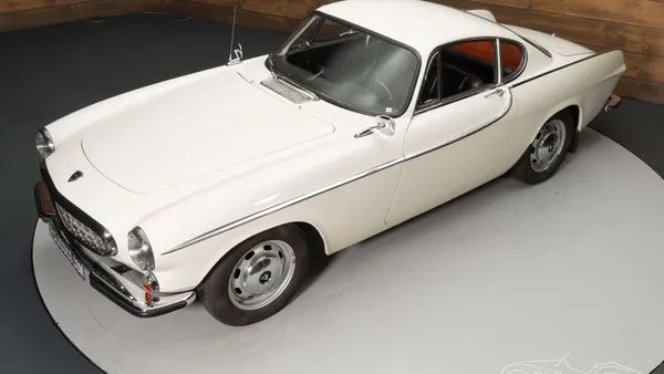 1965 Volvo P1800