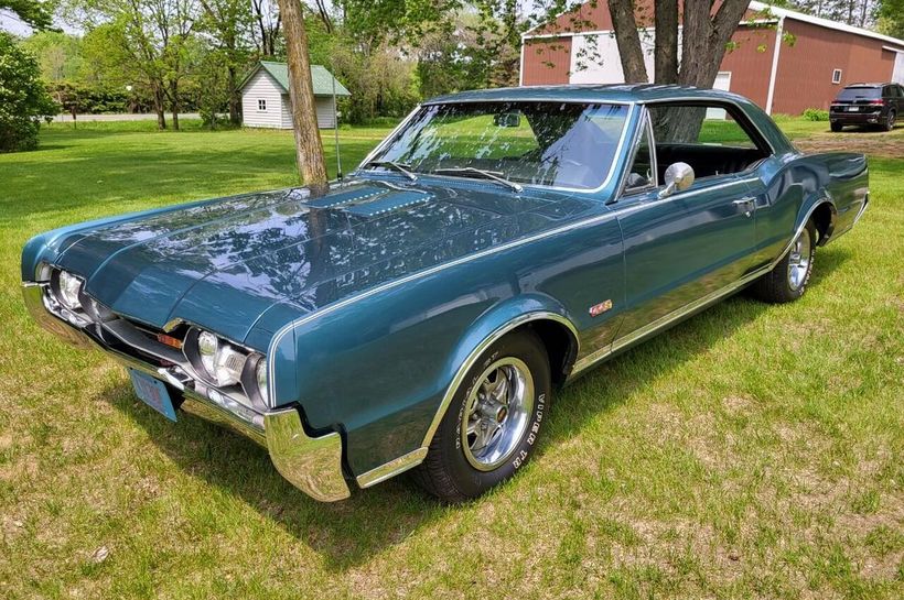 1967 Oldsmobile Cutlass Supreme Coupe Stanley, Wisconsin | Hemmings