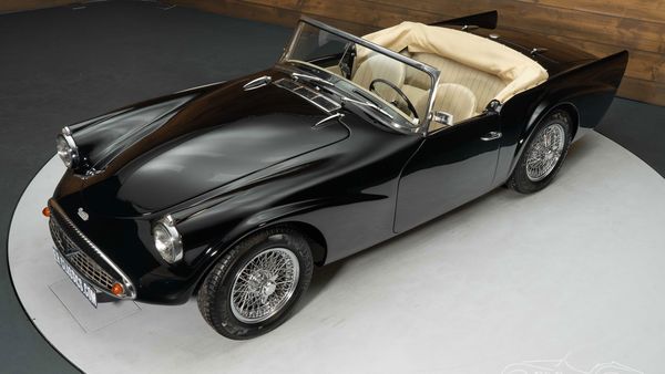 1960 Daimler SP250